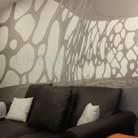 Vivienda Turistica Urbana En Santuchu, Comoda, Funcional Y Con Parking * Μπιλμπάο